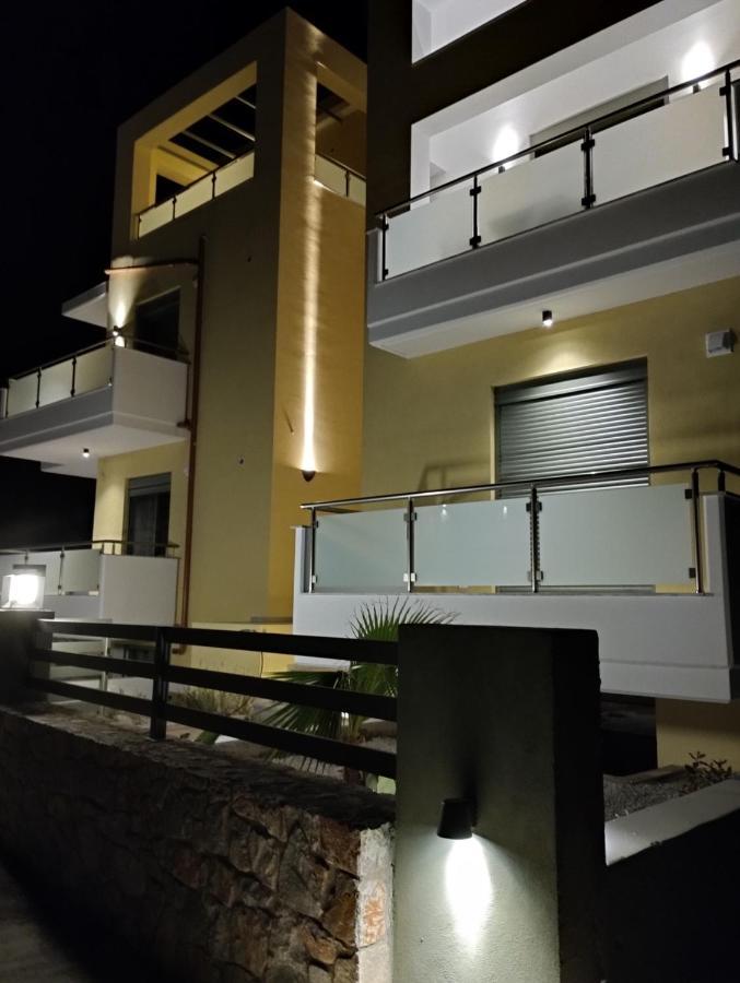 Evriali Comfort Living Palaiochora Esterno foto